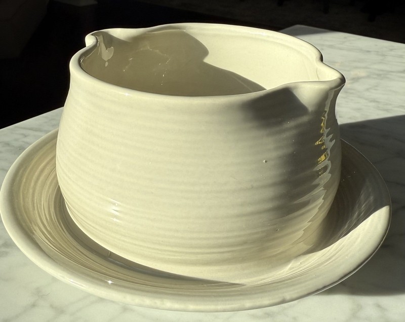 Vintage Franciscan Earthenware Gravy Boat. Beige. Attached tray. Double Spout