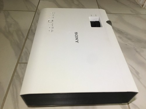 Sony XGA VPL-DX120 Projector, 93 Lamp Hours used, White - 第 19/20 張圖片