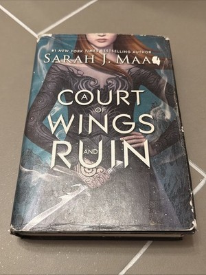Court of Wings and Ruin by Sarah J. Maas (2017, Hardcover)