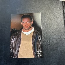 Jb23 X-Files Contact Intrepid 1997 #14 The Alien Bounty Hunter