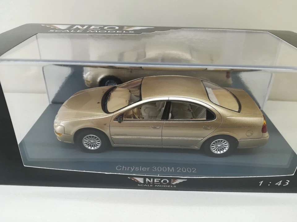 CHRYSLER 300M - 2002 - NEO 1:43 - Immagine 2 di 4