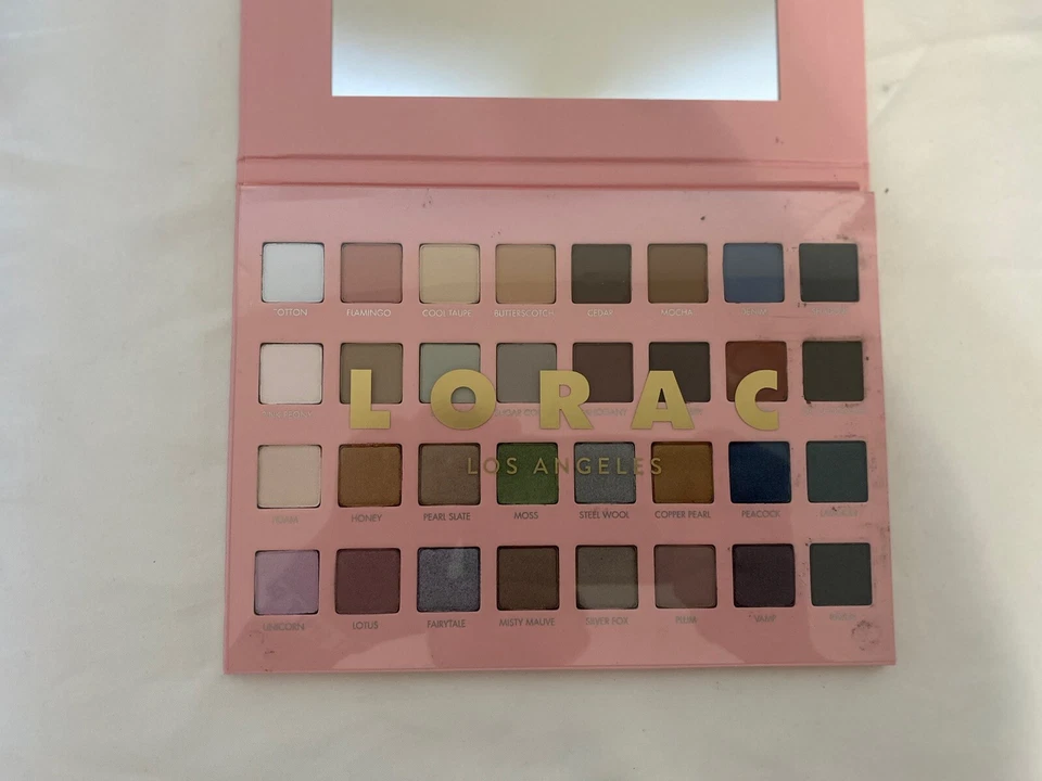 New LORAC MEGA PRO 4 w/Receipt 32 Shade Eyeshadow Palette Megapro - Image 2 of 3