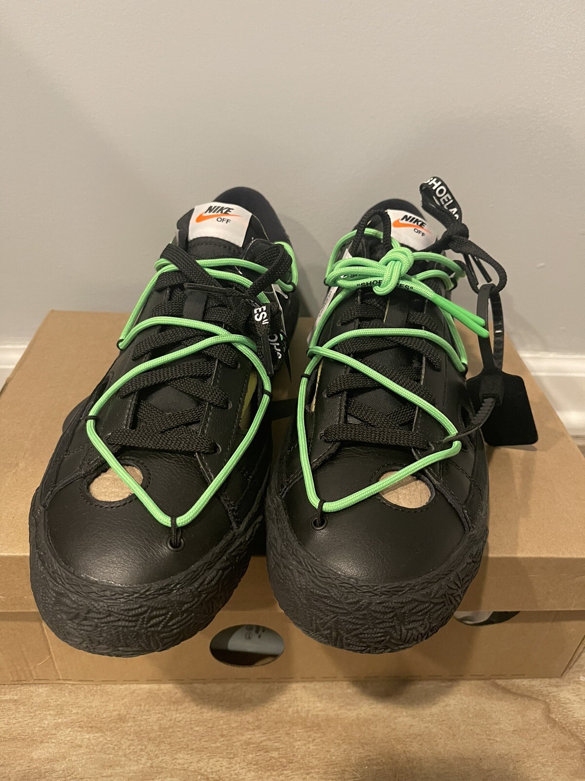 OFF WHITE X NIKE Blazer Nike x Off White basso nero verde elettrico taglie 5 9 5 11 5