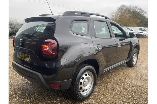 2022 Dacia Duster TCe Essential SUV LPG Manual - Picture 7 of 20