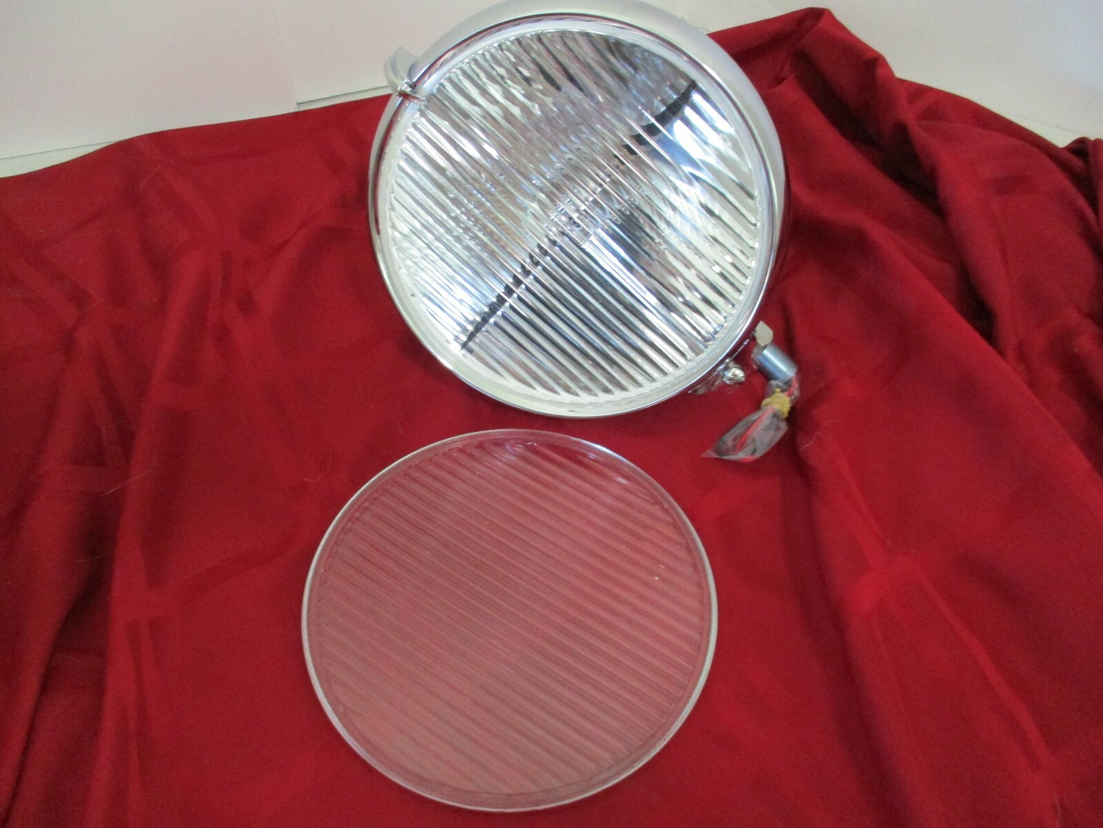 Vintage Bentley center spot light fluted glass replacement lens