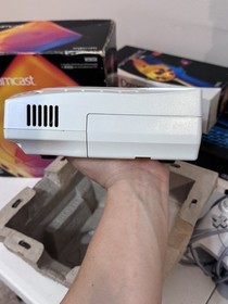 1999 SEGA DREAMCAST CONSOLE WHITE NTSC CIB partially works