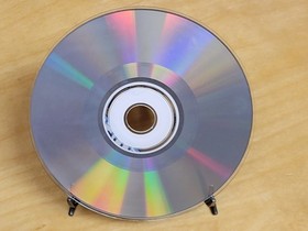 Crazy Taxi 2 Sega Dreamcast DISC ONLY, Heavy Scratches/Blockbuster Sticker Works