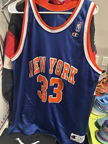 Champion Patrick Ewing New York Knicks NBA Jersey Size 48 Blue