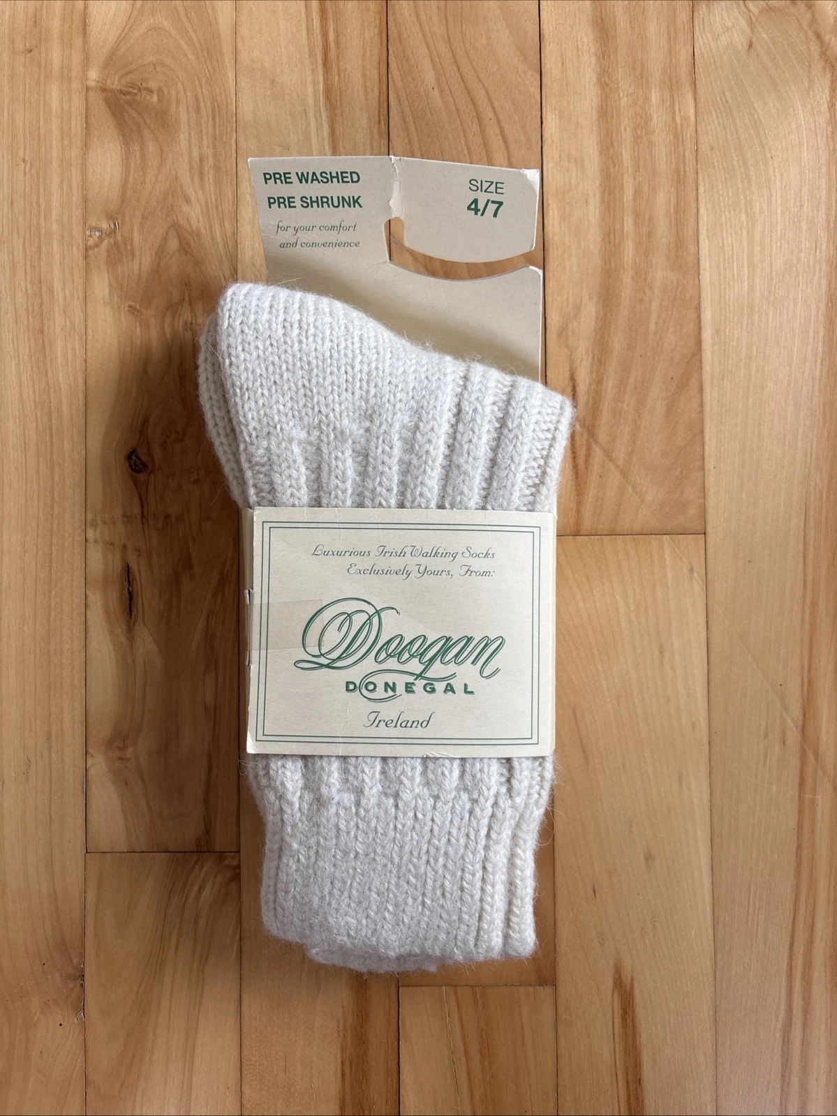 NEW Donegal Doogan 100% Pure New Wool Socks Sz 4/7 Ecru Shaker Knit Ireland