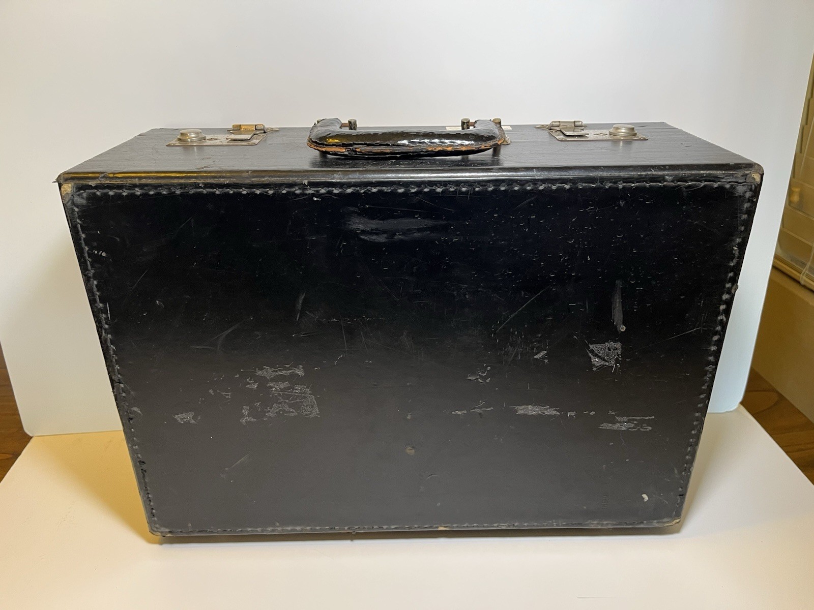 Vintage 16 pc Celestron Telescope Eyepiece Accessories Kit In Custom Case