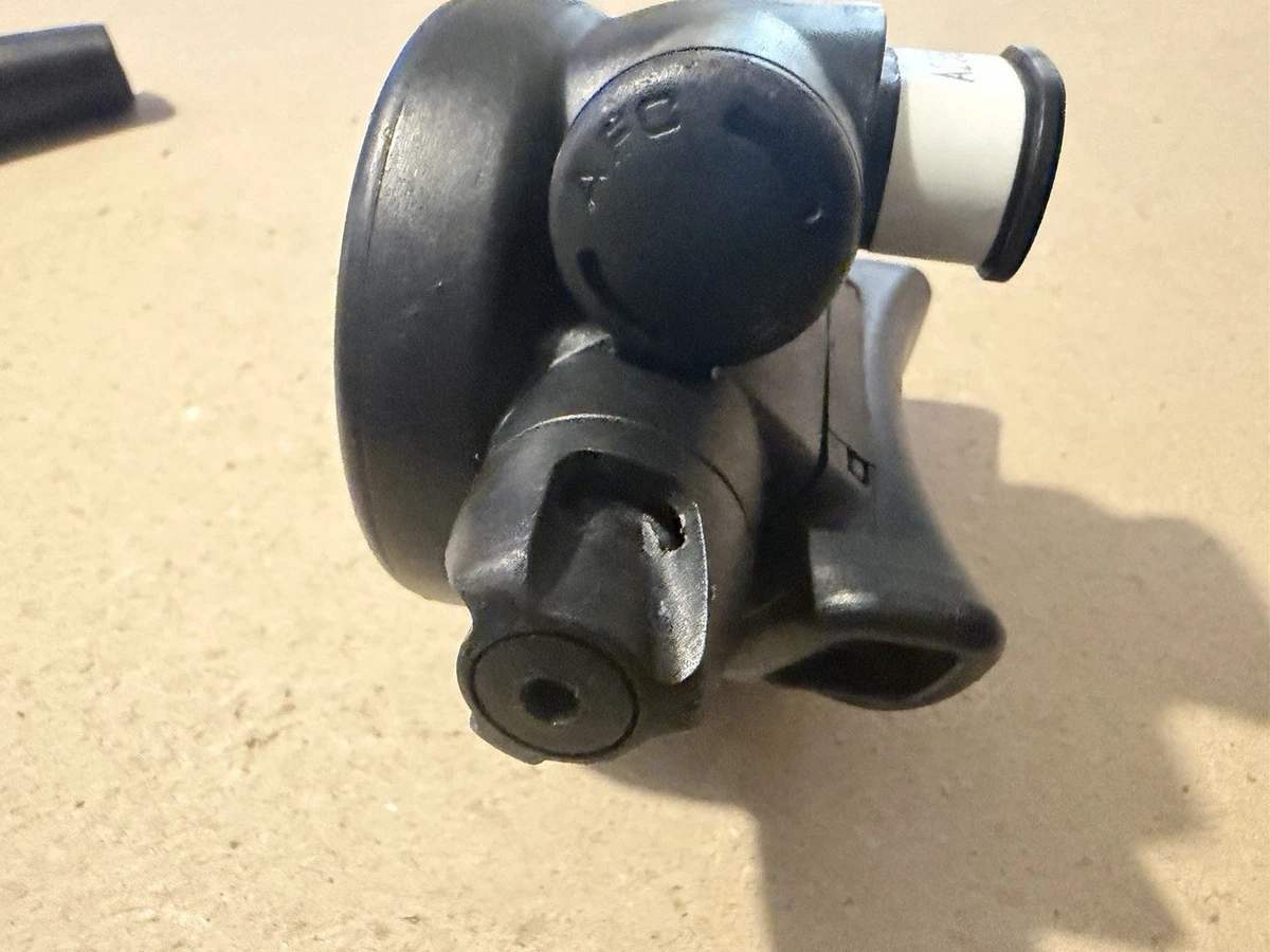 Atomic Aquatics B1 Regulator Set (Swivel 1st)(Titanium 2nd)(Yoke) READ!