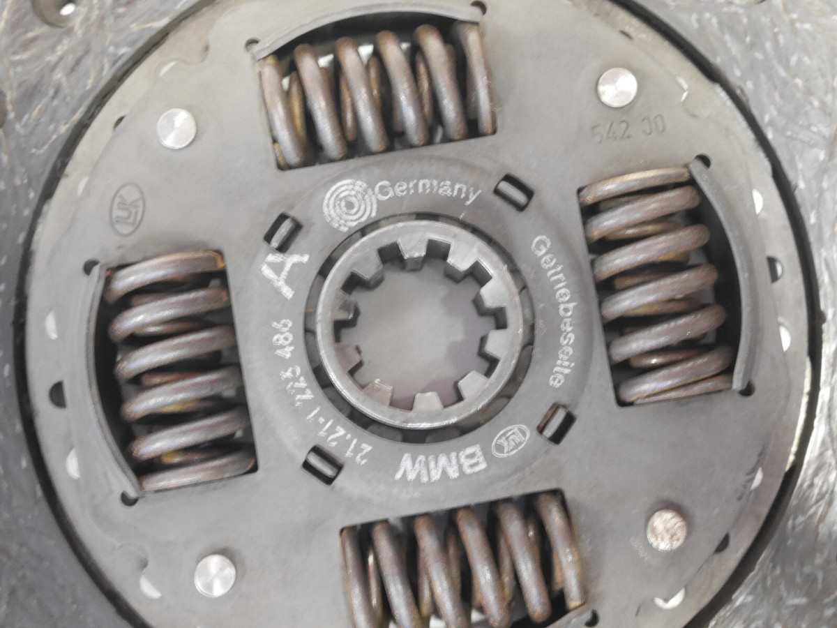 BMW E36 E34 518i 318i M40 Original Clutch Top Condition 