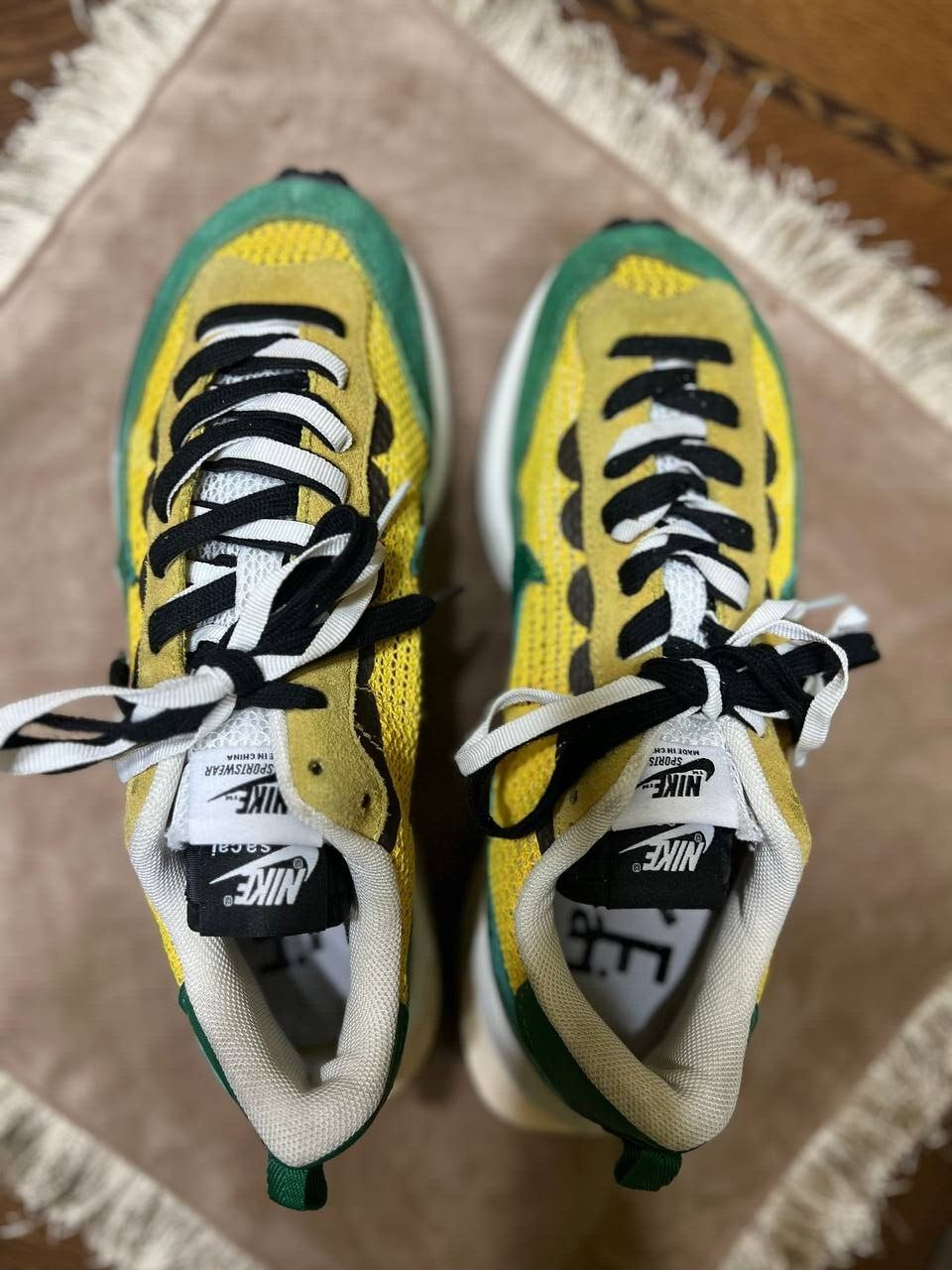 SACAI X NIKE Taglia 8 Scarpe Nike sacai x VaporWaffle Tour Giallo Uomo