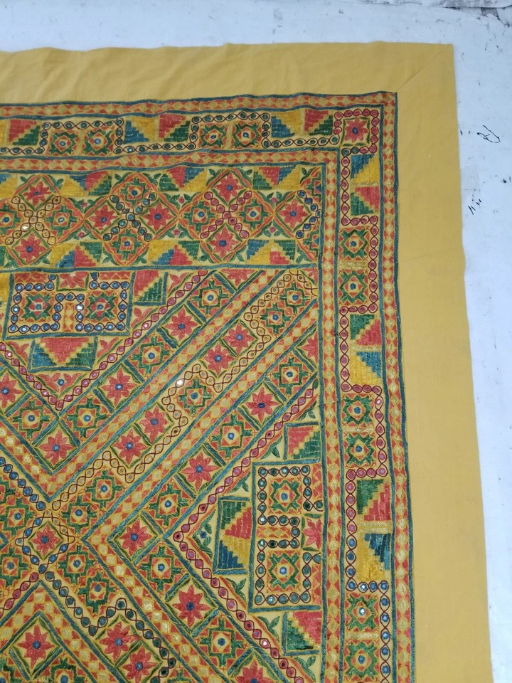 Colcha de trabajo espejo bordado a mano tradicional de seda india vintage 288x238 cm Foto 4 de 4