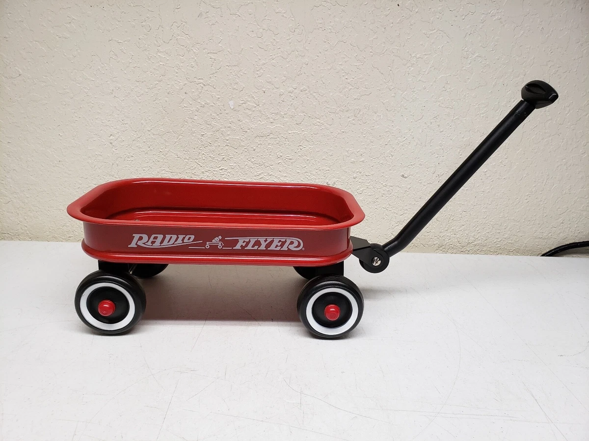 Small red hotsell flyer wagon