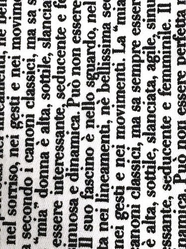 GF FERRE Gianfranco ITALIAN Book Newspaper PRINT Vtg Shorts Pants 26 2 4 IT 40 - Picture 9 of 12
