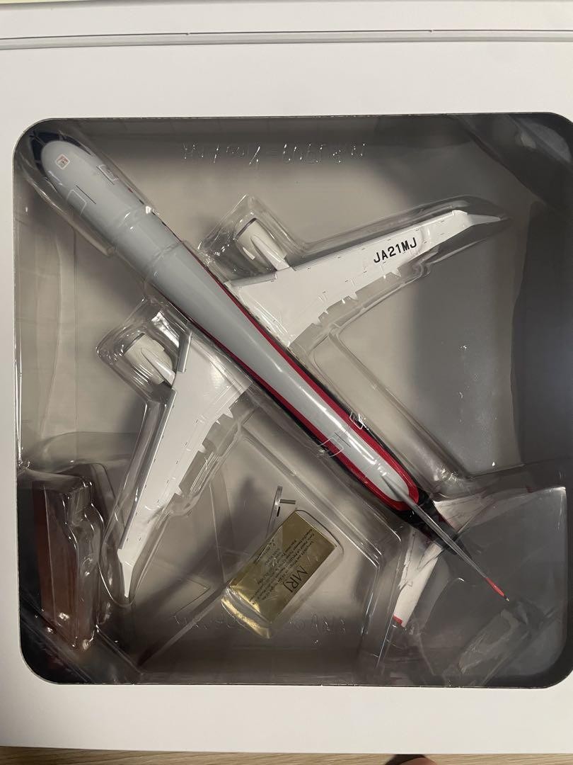 1/100 Mrj90 Mitsubishi Aircraft Flight Testing Machine No. 1