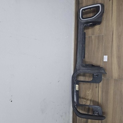 Original 2019-2023 GMC Sierra 1500 Verkleidung Pad 84420203