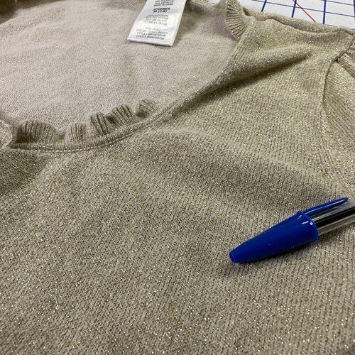 No Boundries Girls Jr M (7/9) Sparkle Gold Short Sleeve Short Length Sweater - Picture 3 of 6