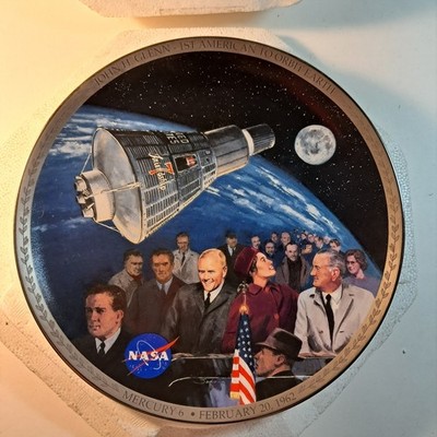 America's Triumph In Space  '' FLIGHT OF GLORY ''  -  Collector s Plate  COA 4649A
