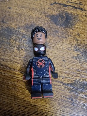 AVfigures Lego spiderman 1610 Web Slinger spiderman across the spider verse 