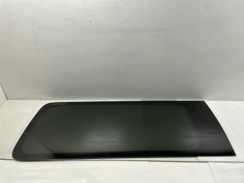 Ford Transit 150 XLT 2015 parte trasera izquierda lado del conductor ventana delantera vidrio OEM+ Foto 4 de 4