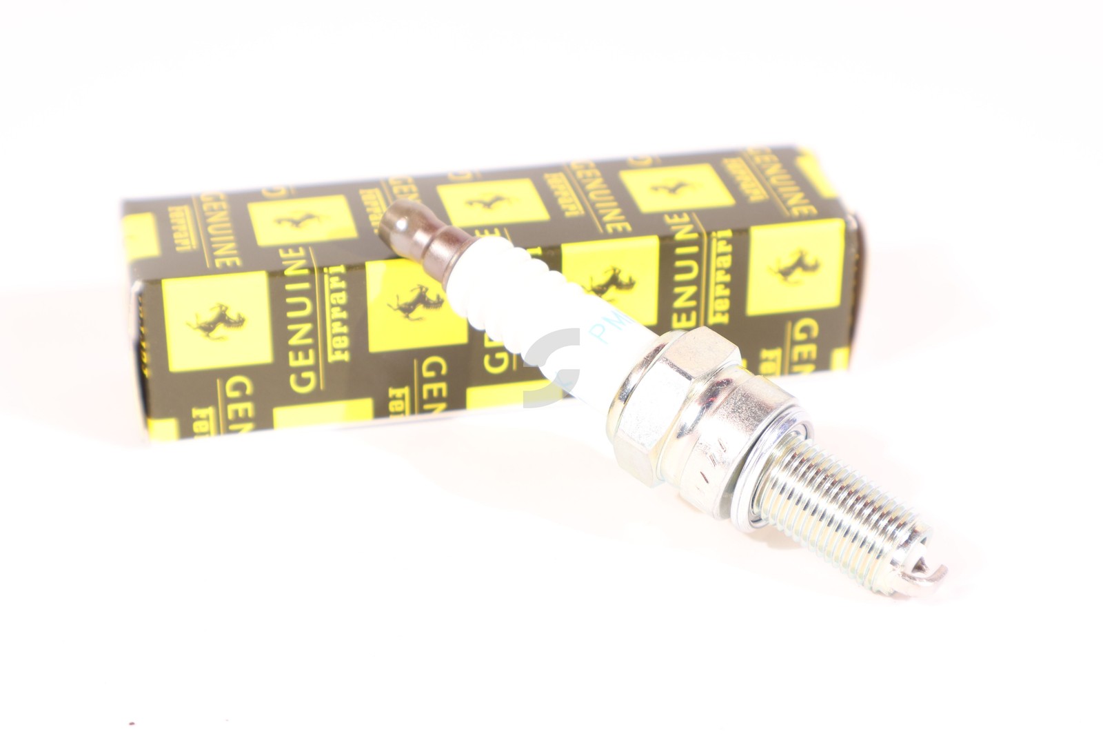 FE-192637 SPARK PLUG.  Ferrari NEW