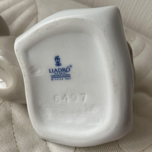 Bambola oggetto Lladro ornamento in ceramica - Foto 4 di 7