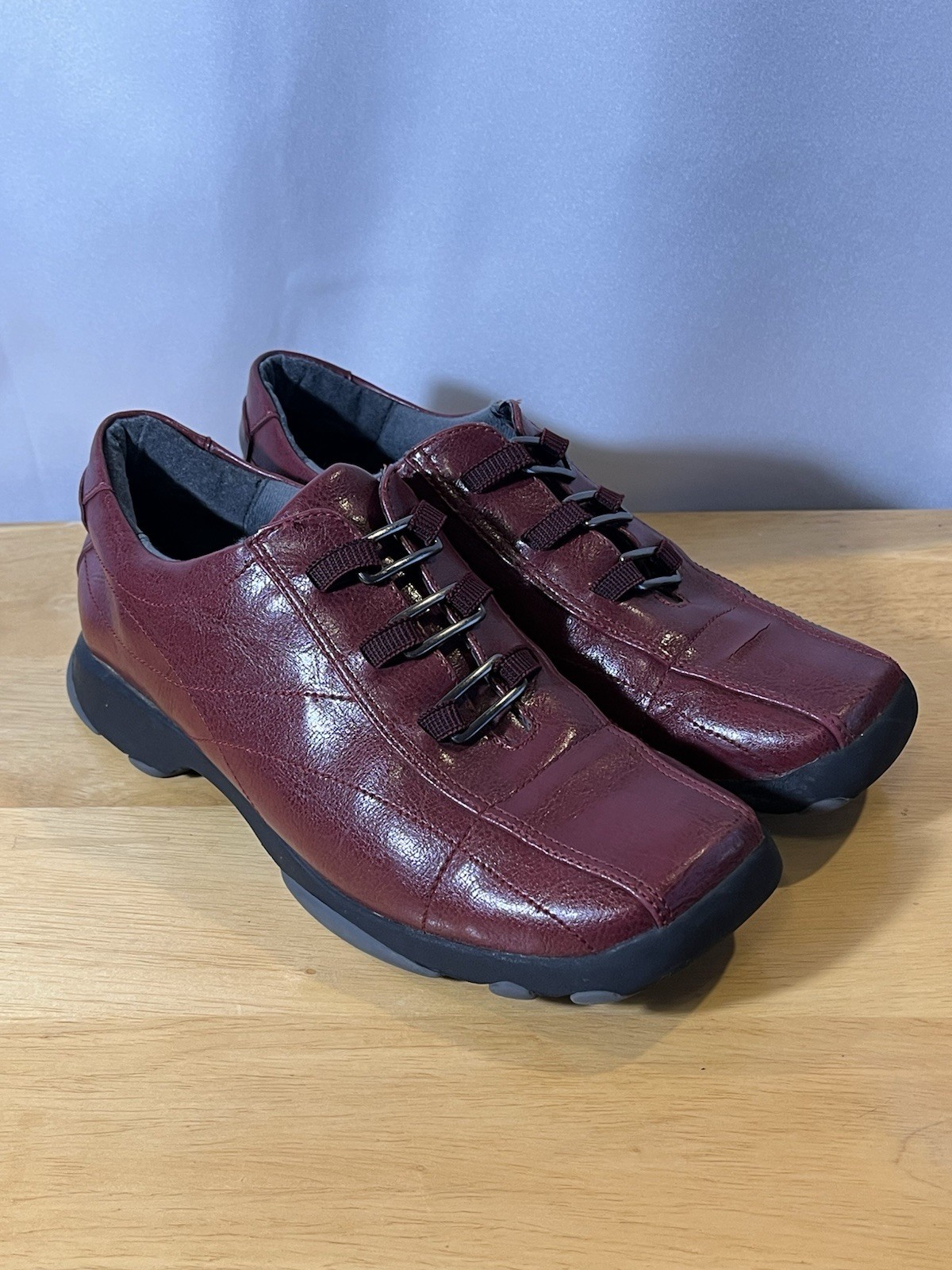 Azaleia Java Burgundy Size 7M - image 4