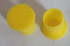 (Lot of 25)-Caplugs EP-8 Yellow Plugs for 1/2-28 Threaded Connectors