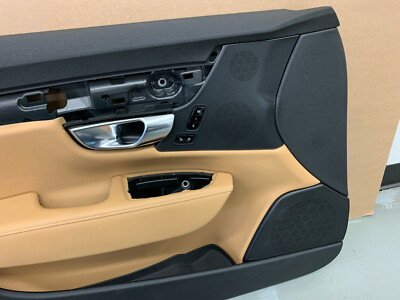 18-20 Volvo S90 Left Front Door Interior Panel Mortiz Leather