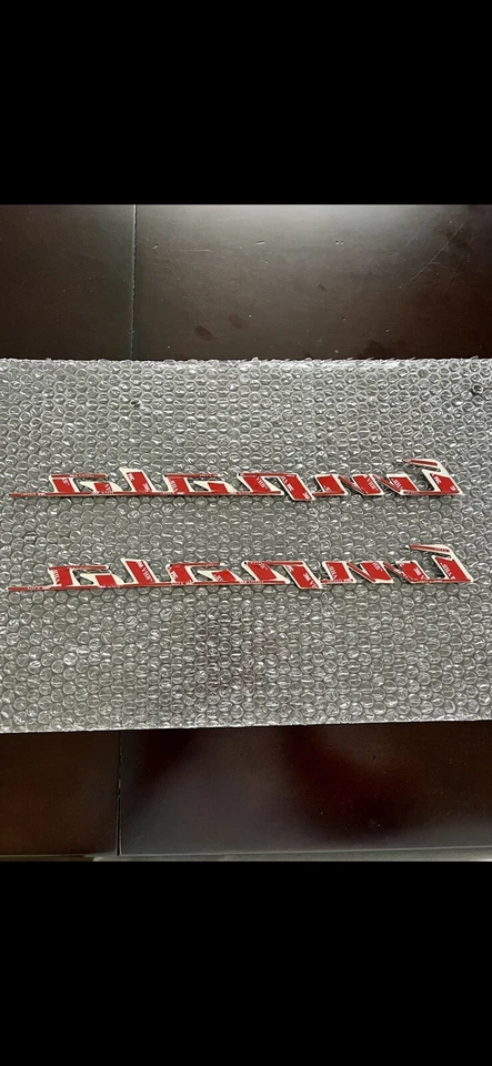 Chevy Impala SS 1994-96 emblemas de guiones laterales cepillados/satinados Foto 2 de 4