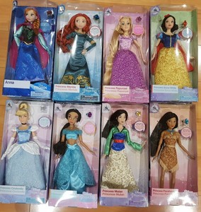 disney princess 8 piece doll set