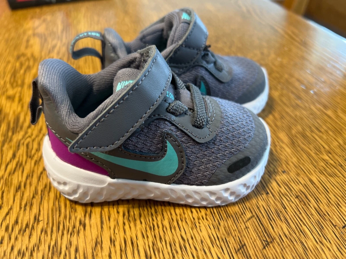 TODDLER Nike Revolution Shoes Gray Teal Pink White Size 2C eBay