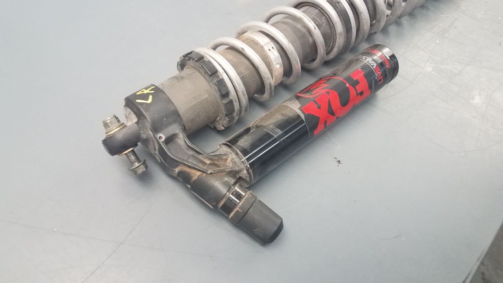 4198 CA1 2020 19 21 Polaris RZR XP Turbo S Fox Dynamix Shock Therapy