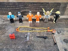 Roblox Jailbreak Museum Heist Figures And Accessories | Missing Items