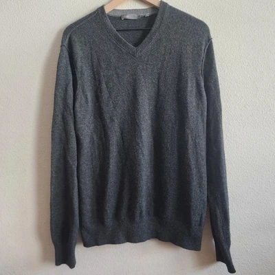 Vince Sweater Mens XL Gray 100% Cashmere V Neck Pullover Lightweight Soft Luxury