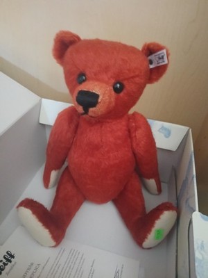 Retired Steiff, Teddy Bear  Beautiful Red mohair
