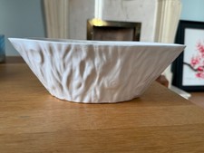 Vintage white oblong oval Mantle Vase planter wood bark effect ceramic 11.75"