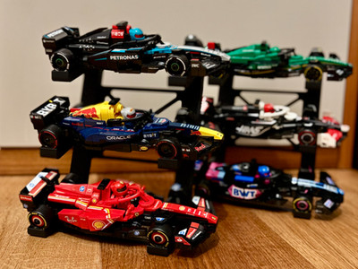 F1 Speed Champion  Formula 1 display Stand/ Mount Black Holds 3