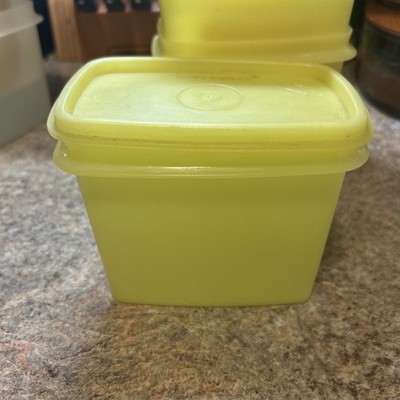 Vintage Tupperware Yellow Storage Container with Lid   1243-5