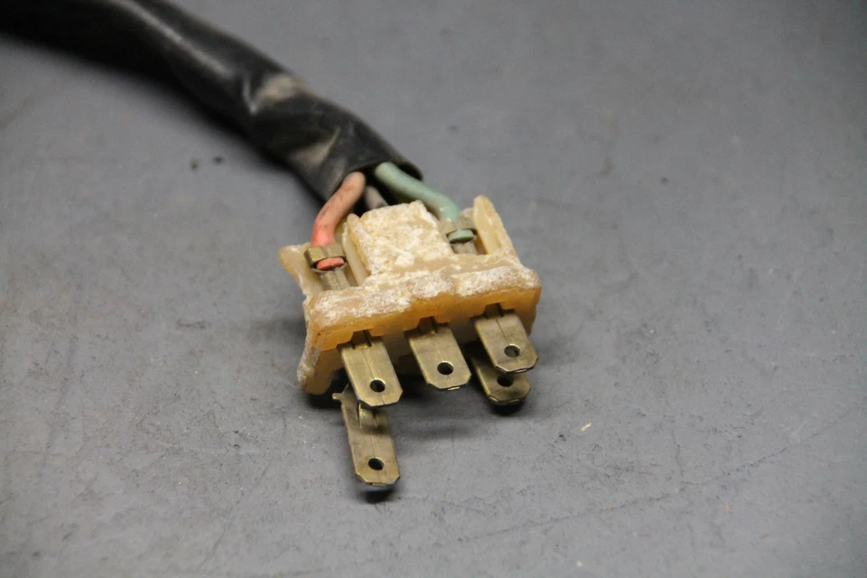 Honda Twinstar 200 1980 rectificador regulador de voltaje 31600-413-008 Foto 4 de 4