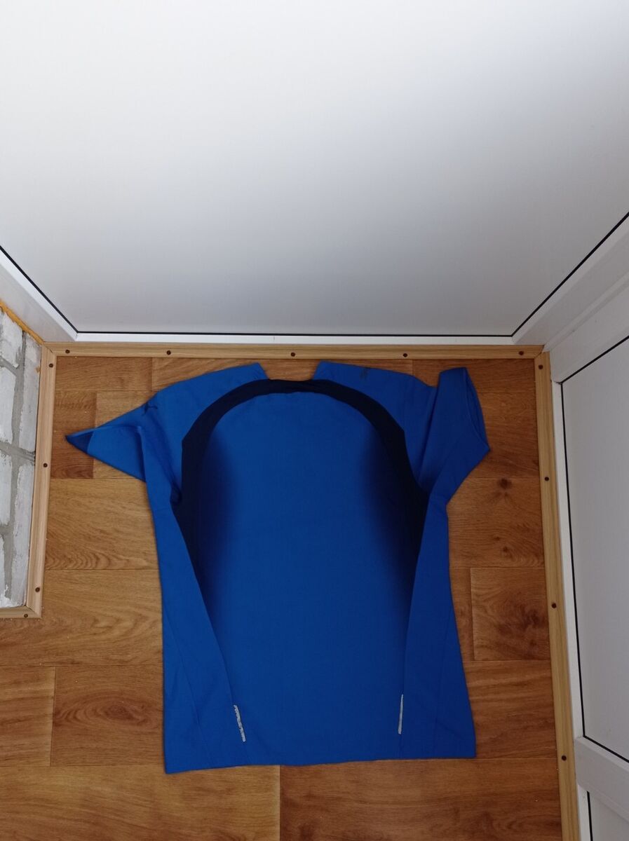 s-l1200.jpg s-l1200.jpg