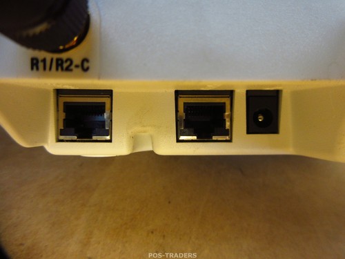 Extreme Networks AP-7532-67040-1-WR Wireless Access Point WLAN - EXCL ANTENNA - Afbeelding 2 van 3
