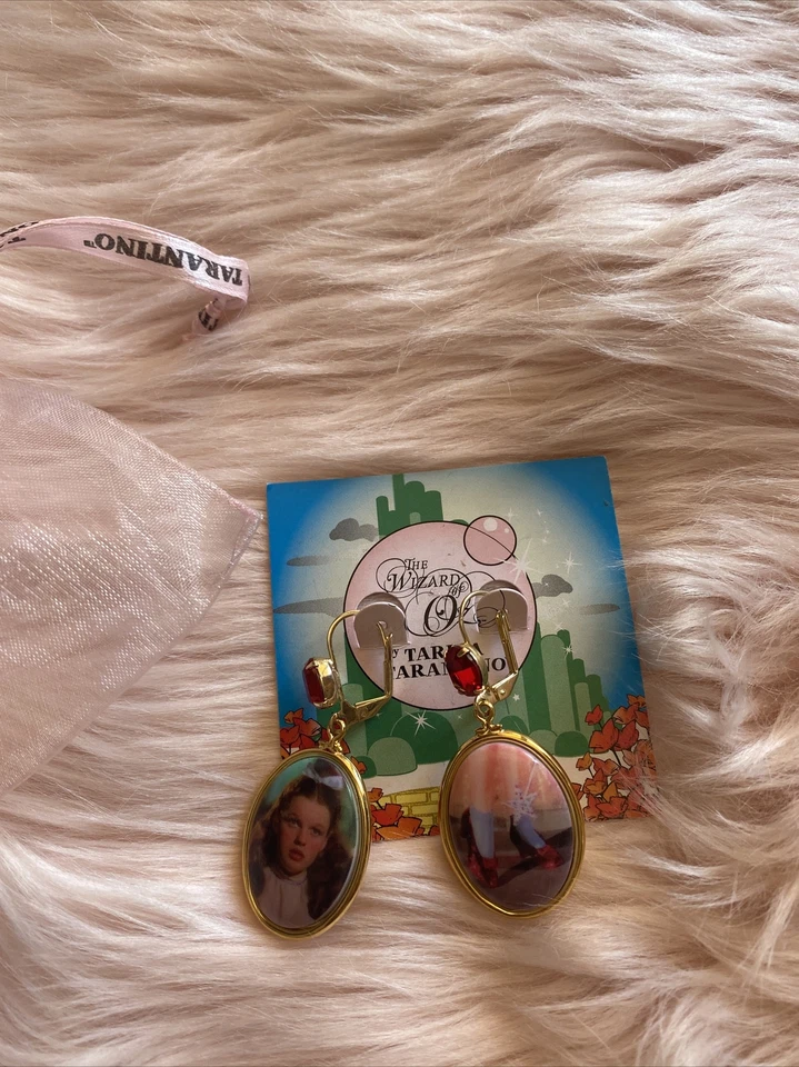 Tarina Tarantino Dorothy & Ruby Slippers Pendientes del Mago de Oz ~Hechos en USA~ Foto 2 de 2