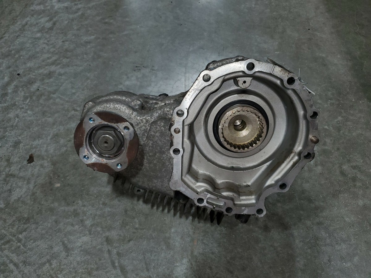 公式写真Ｂ XNP-C6403R AI IR Pan-Tilt-Zoom Camera - Hanwha Vision