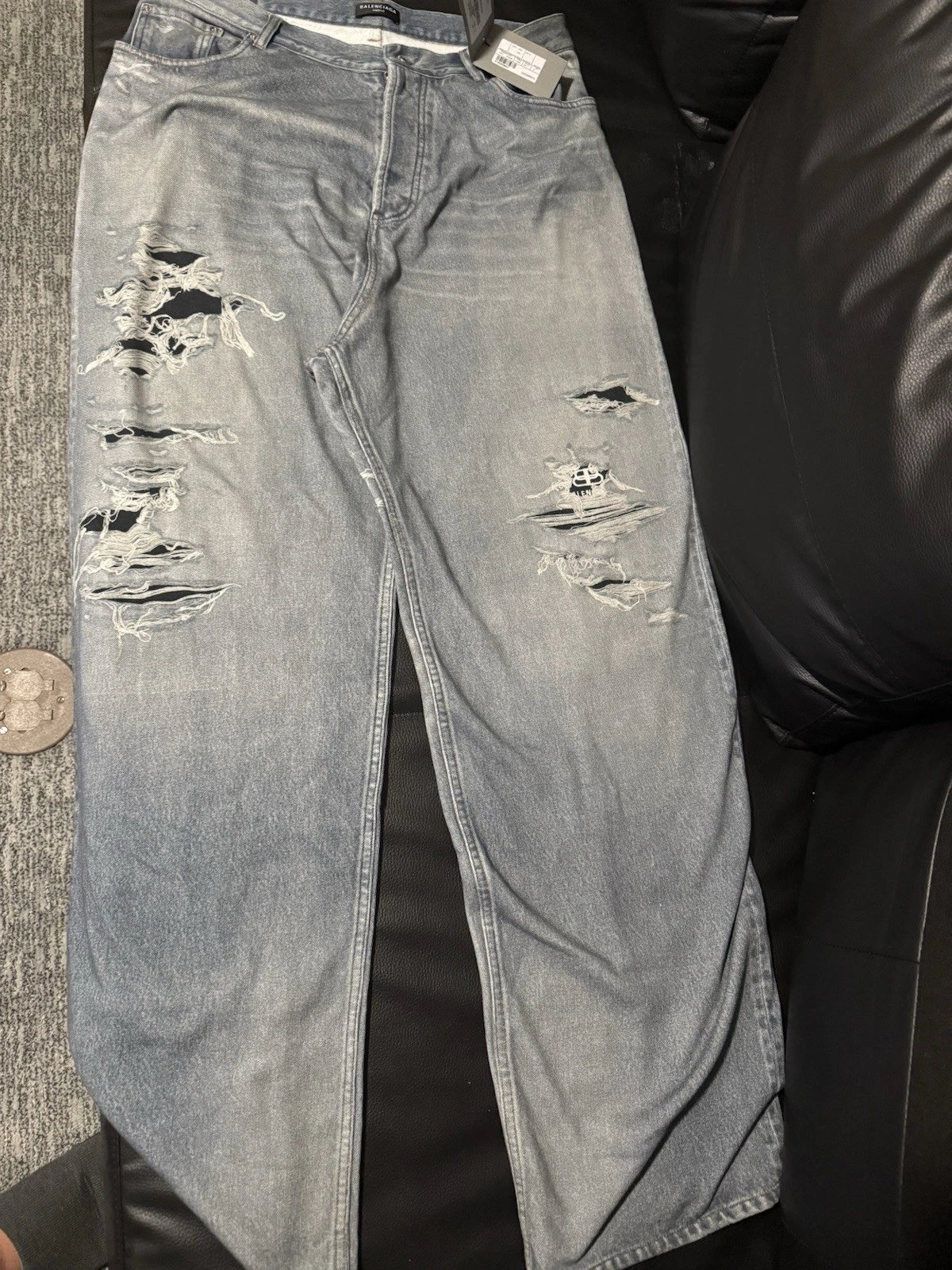 Balenciaga — Balenciaga Mens Baggy Oversized Denim Molleton RARE Jeans Distressed Read! 1350$
