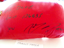 JOHNNY TAPIA -BOXING HOFer  AUTHENTIC AUTOGRAPHED EVERLAST BOXING GLOVE 2000