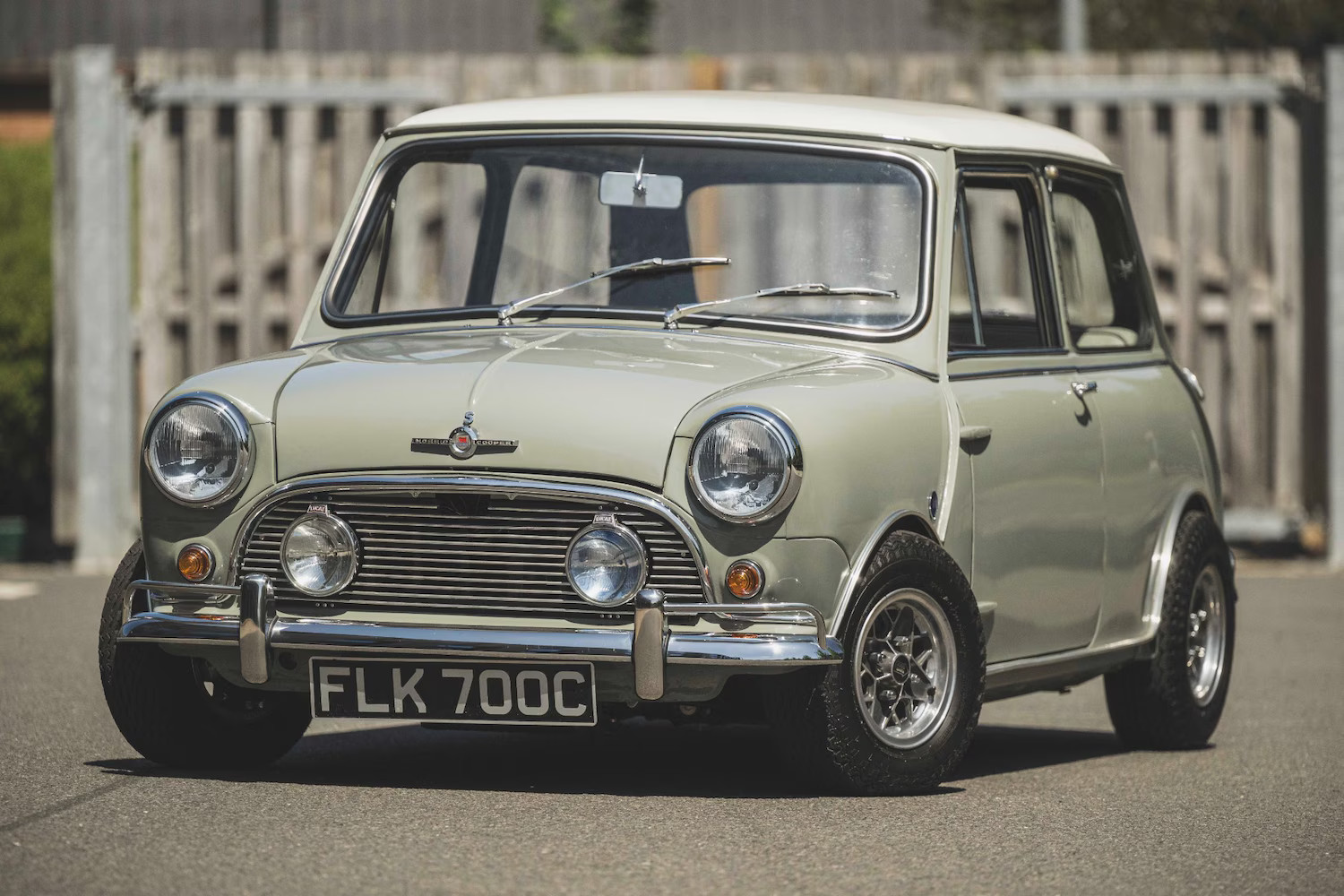 1965 Morris Mini Radford De Ville