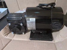 One Bodine 4119 Right Angle Magnet DC Gearmotor 1/6 HP 50RPM 42A4BEPM-5L NEW